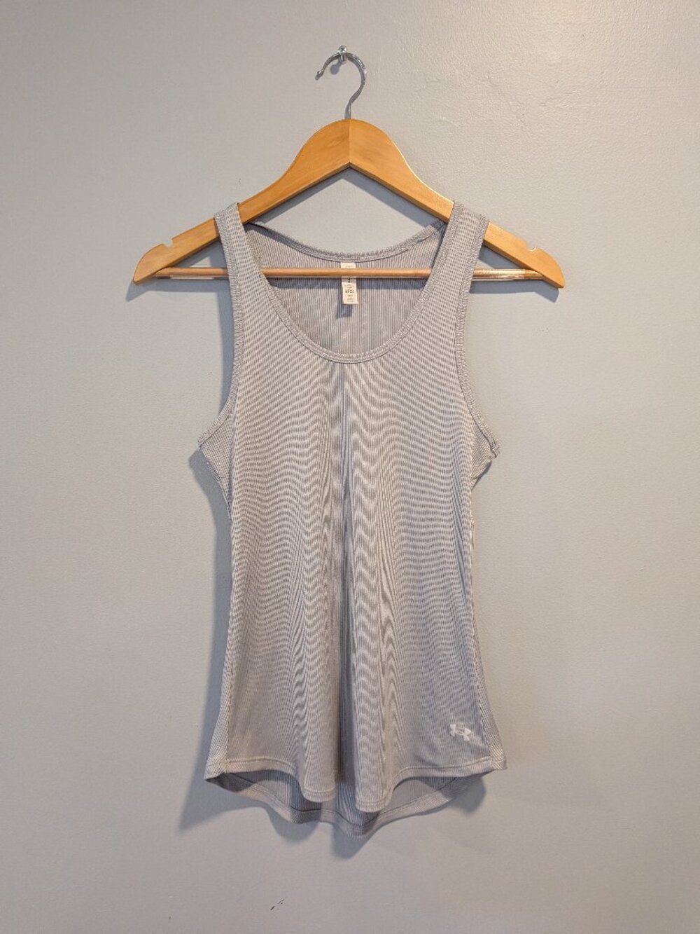 under armour athletic heat gear fitted full length tank silver gray medium